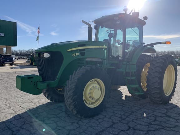 Image of John Deere 7630 equipment image 1