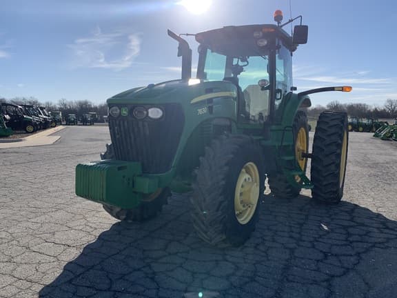 Image of John Deere 7630 equipment image 2