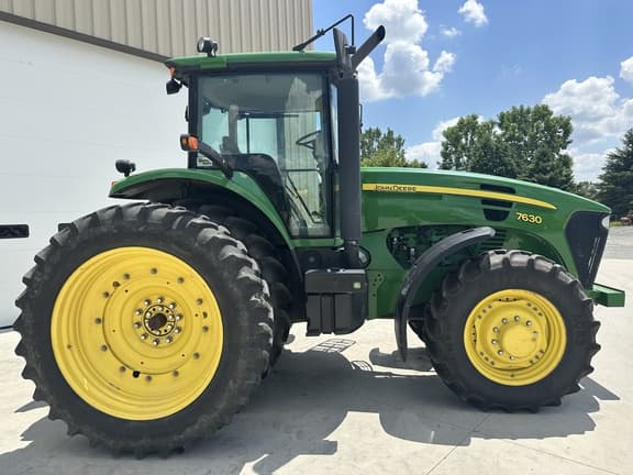 Image of John Deere 7630 equipment image 1