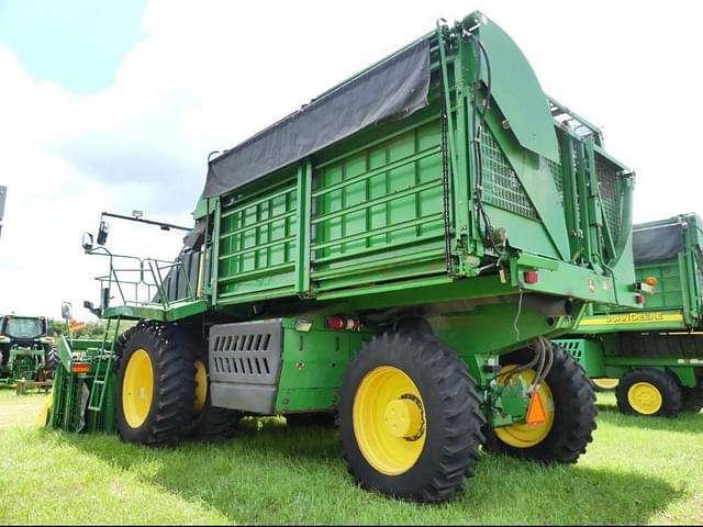 Image of John Deere 7660 equipment image 3