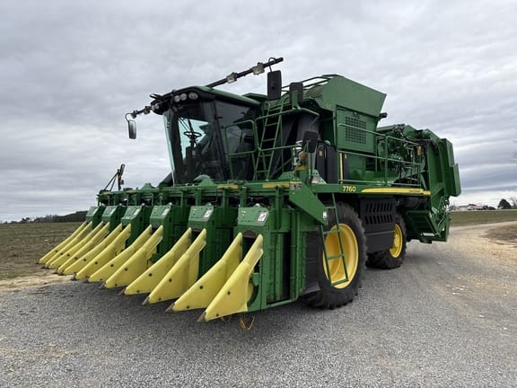 2011 John Deere 7760 Equipment Image0