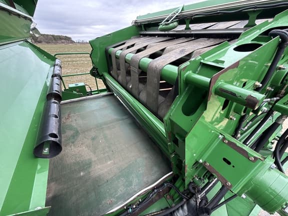 Image of John Deere 7760 equipment image 1