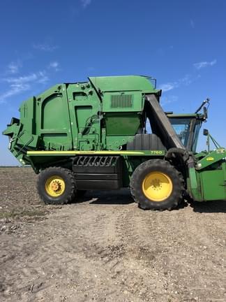 Image of John Deere 7760 equipment image 1