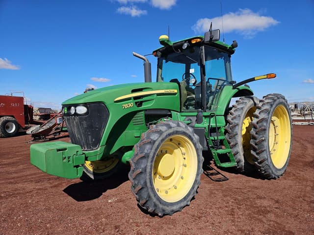 Image of John Deere 7830 equipment image 1