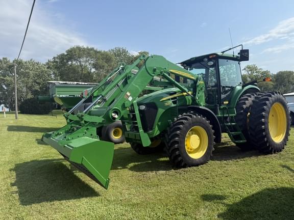 Image of John Deere 7830 Primary image