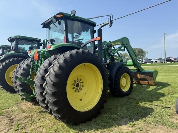 Image of John Deere 7830 equipment image 2