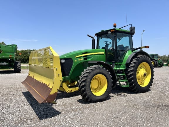 2011 John Deere 7930 Equipment Image0