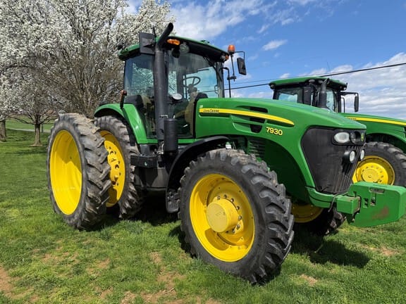 2011 John Deere 7930 Equipment Image0