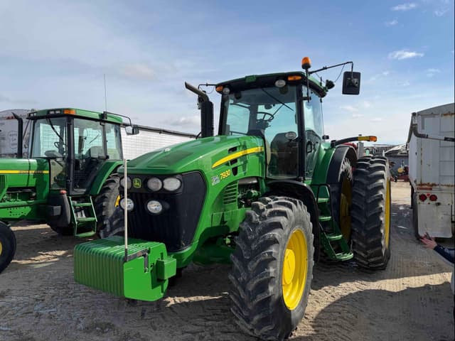 Image of John Deere 7930 equipment image 4