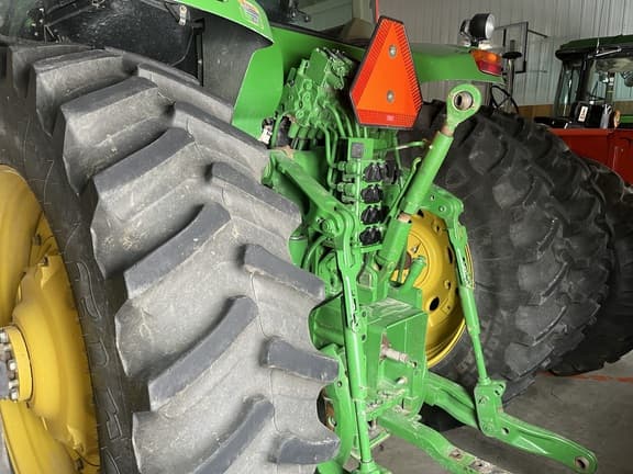 Image of John Deere 7930 equipment image 3