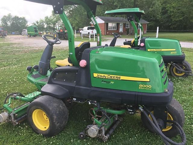 Image of John Deere 8000 equipment image 3