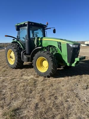 2011 John Deere 8235R Image