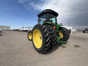 Main image John Deere 8235R 18