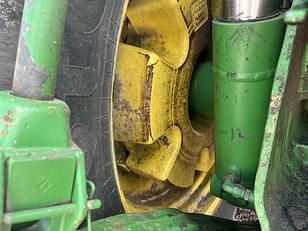 Main image John Deere 8235R 10