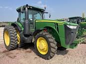 Thumbnail image John Deere 8235R 1