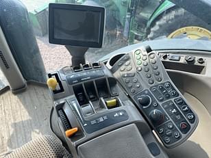 Main image John Deere 8235R 4