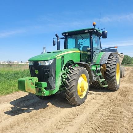 Image of John Deere 8235R Primary image