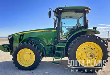 Main image John Deere 8235R