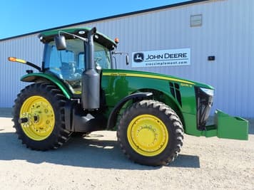 Main image John Deere 8235R