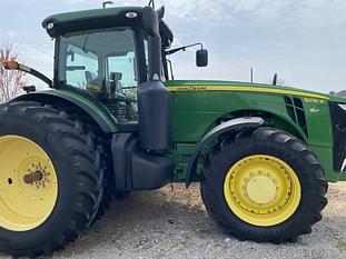 2011 John Deere 8235R Equipment Image0