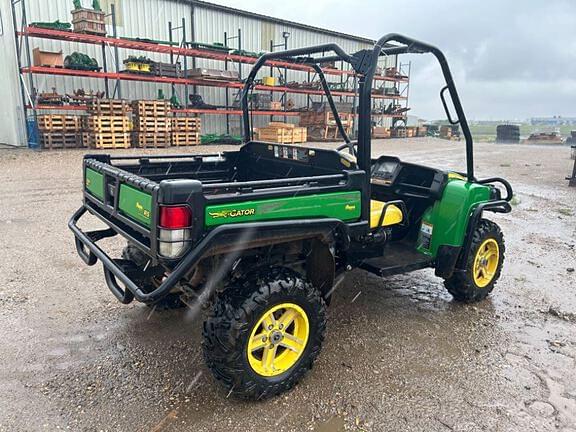 Image of John Deere Gator XUV 825i equipment image 2