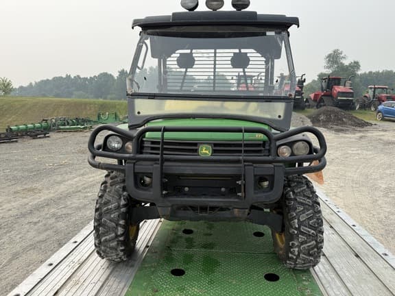 Image of John Deere Gator XUV 825i equipment image 2