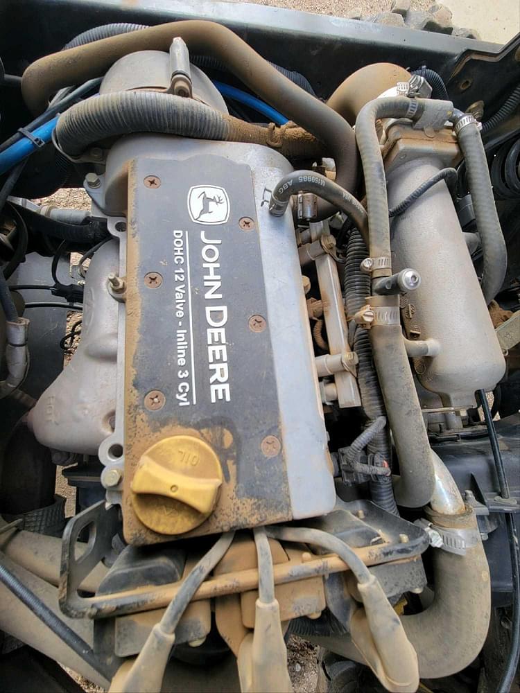 Main image John Deere Gator XUV 825i 4