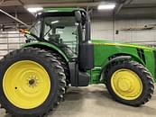 Thumbnail image John Deere 8260R 0