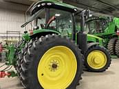 Thumbnail image John Deere 8260R 1