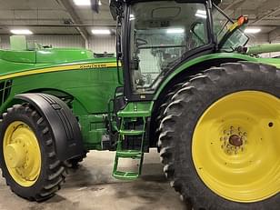 Main image John Deere 8260R 5