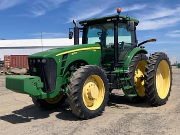 Main image John Deere 8270R