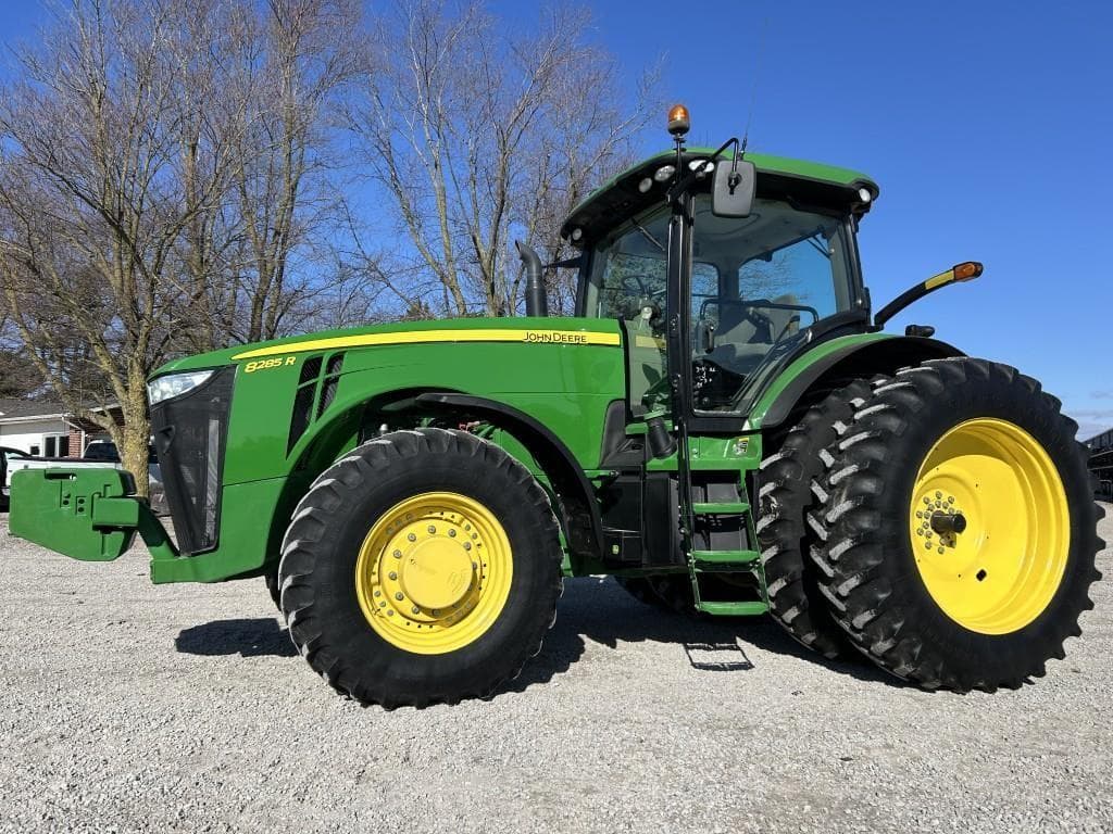 Image of John Deere 8285R Primary image