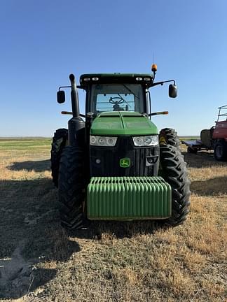 Image of John Deere 8285R equipment image 1