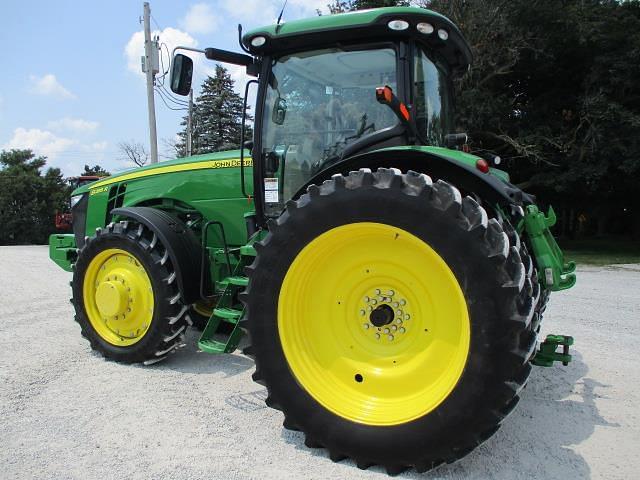 Image of John Deere 8285R equipment image 4