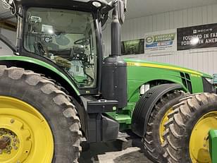 Main image John Deere 8285R