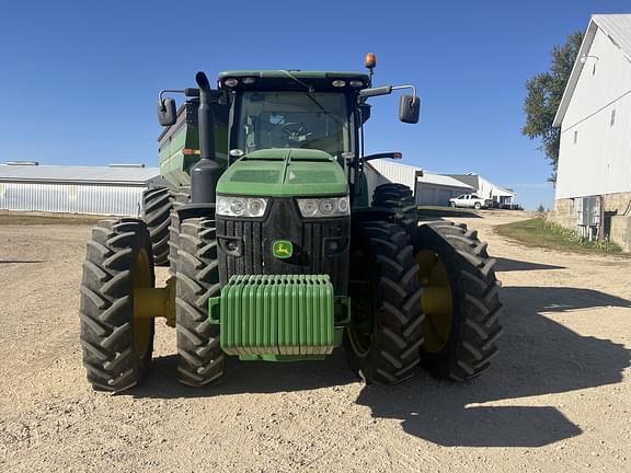 Image of John Deere 8285R equipment image 4