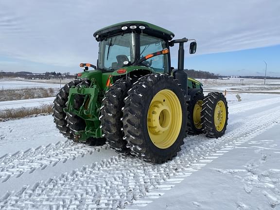 Image of John Deere 8285R equipment image 4