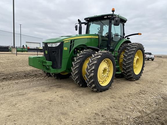 Image of John Deere 8285R Primary image