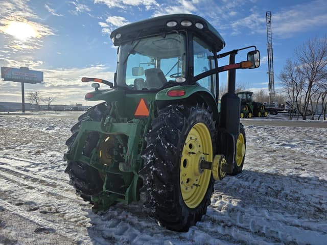 Image of John Deere 8285R equipment image 4