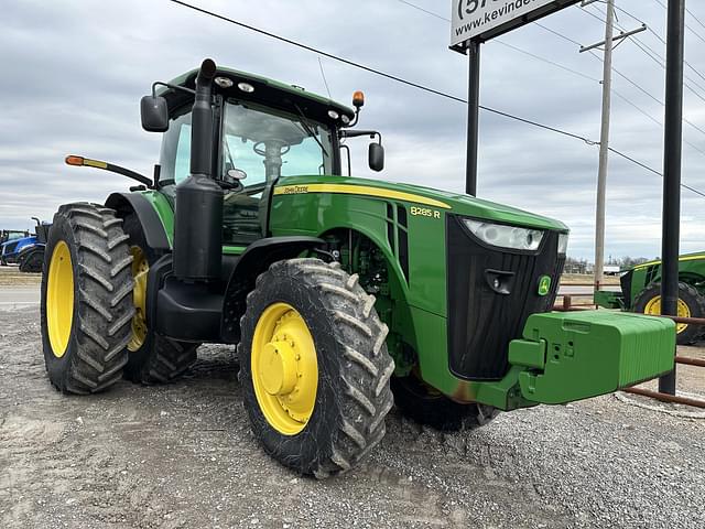 Image of John Deere 8285R equipment image 3