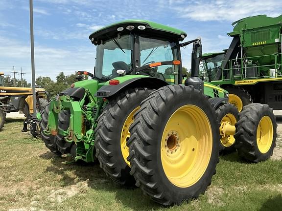 Image of John Deere 8285R equipment image 3