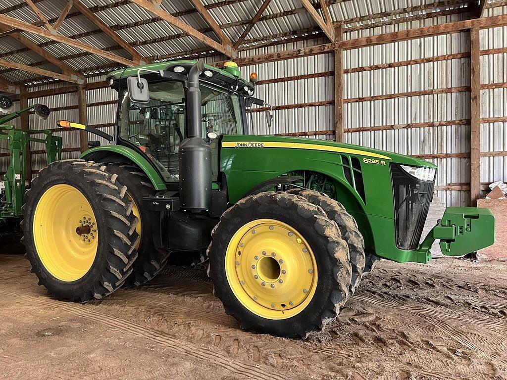 Image of John Deere 8285R Primary image