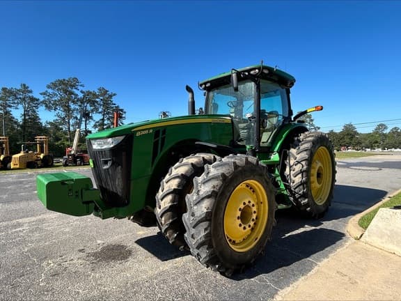 Image of John Deere 8285R equipment image 3