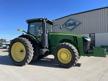 Main image John Deere 8285R