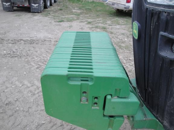 Image of John Deere 8285R equipment image 2