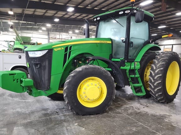 Main image John Deere 8285R