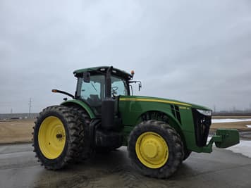 Main image John Deere 8285R