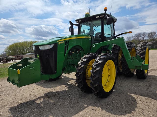 Image of John Deere 8285R equipment image 3