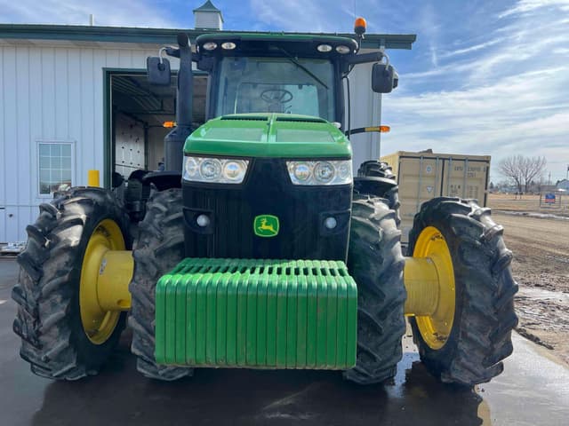 Image of John Deere 8285R equipment image 1