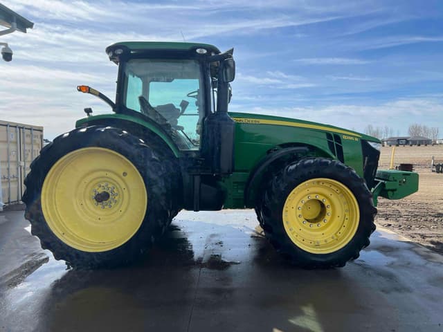 Image of John Deere 8285R equipment image 3